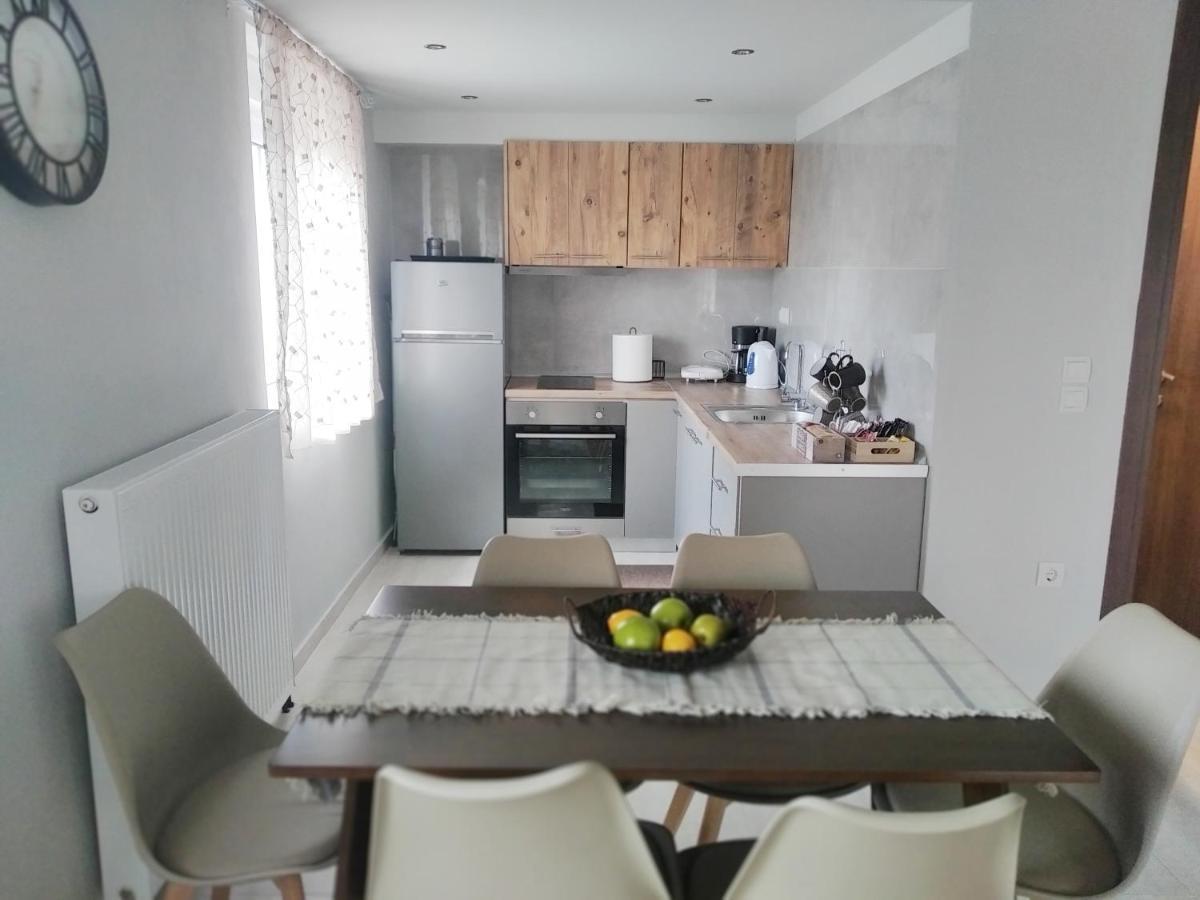 Virgin Rocks Apartment 2 Калампака Экстерьер фото